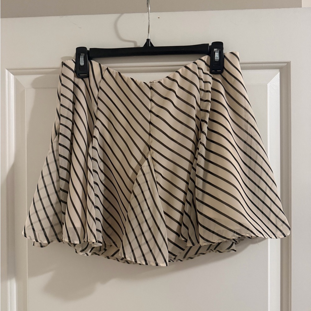 Abercrombie & Fitch Cream and Black Striped Skater Skirt